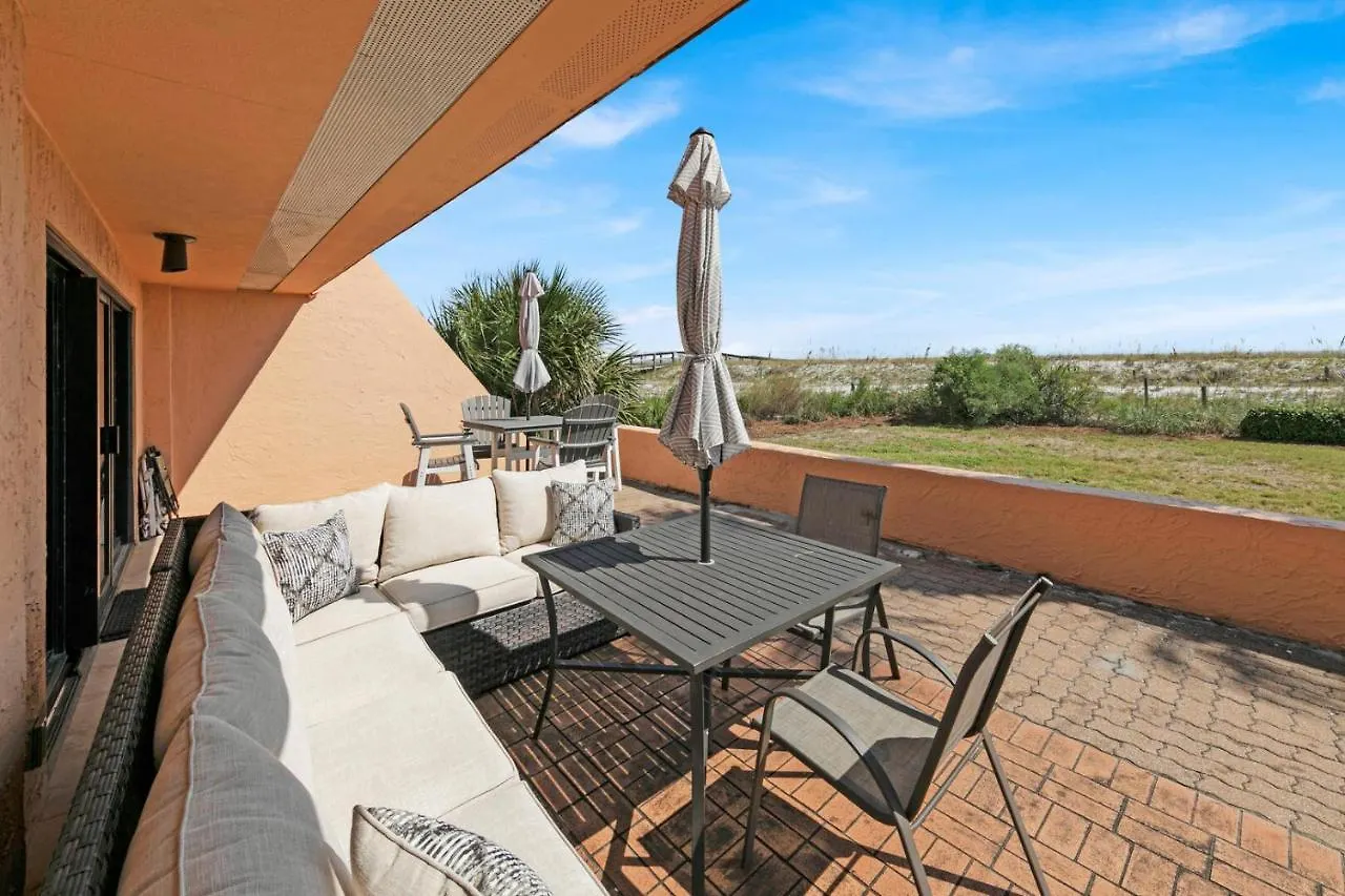Aegean 120 - Front 2 Bedroom Holiday home Destin