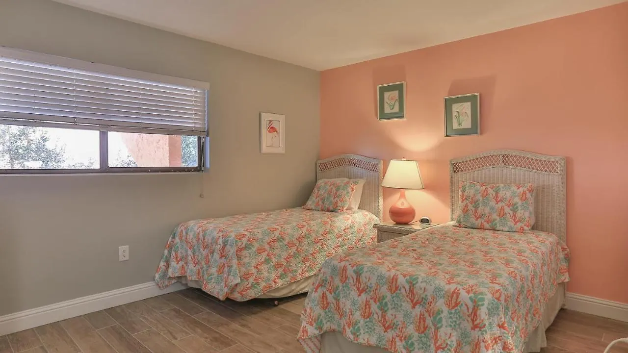 Aegean 204 - Beautiful Front Second Floor Unit At The Aegean Holiday home Destin