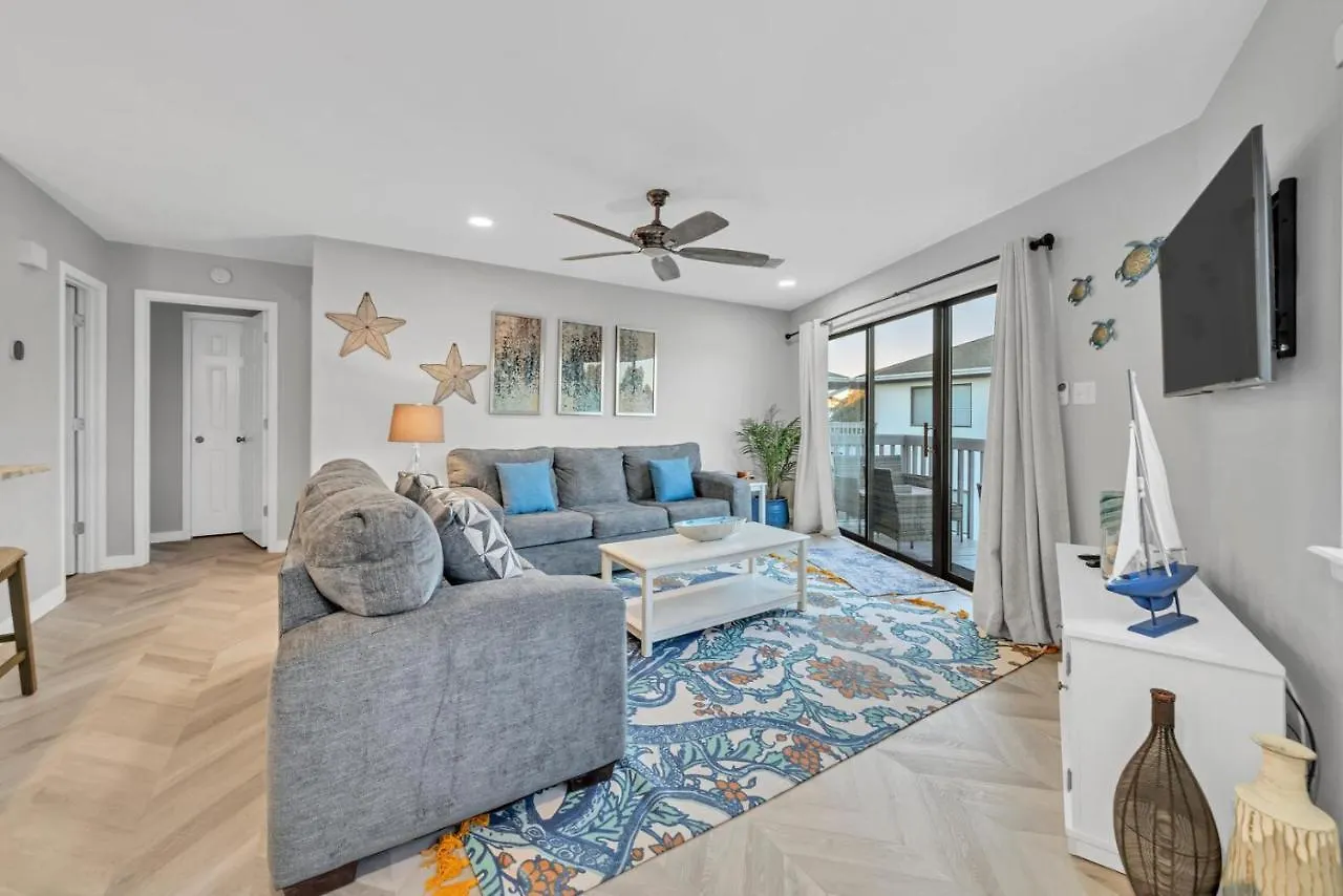 Crystal Village Ii 6b - Close To The 2bd 2ba Holiday home *
