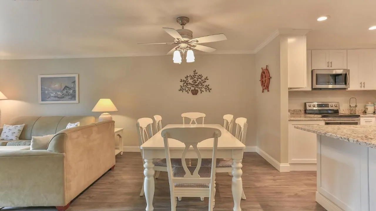 Aegean 213 - Beautiful 2 Bedroom 2 Bath Holiday home Destin