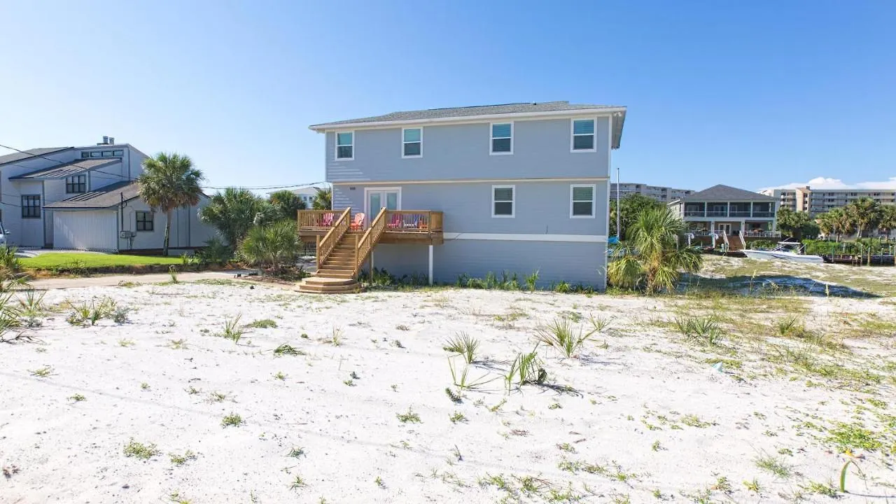 Holiday home The Back Porch - Is A Relaxing 4 Bedroom 3 Bathroom House On Isle Destin