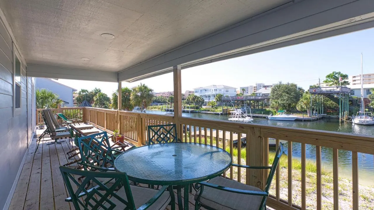 Holiday home The Back Porch - Is A Relaxing 4 Bedroom 3 Bathroom House On Isle Destin