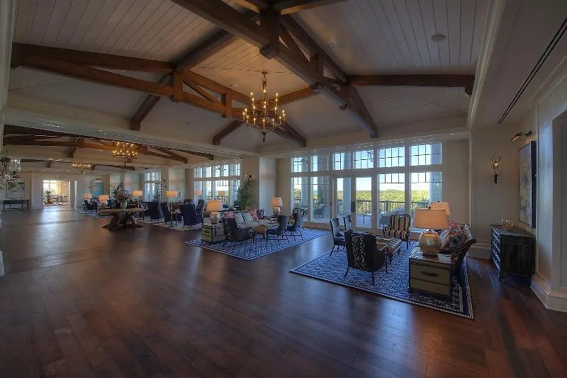 The Henderson, A Salamander & Resort 5*