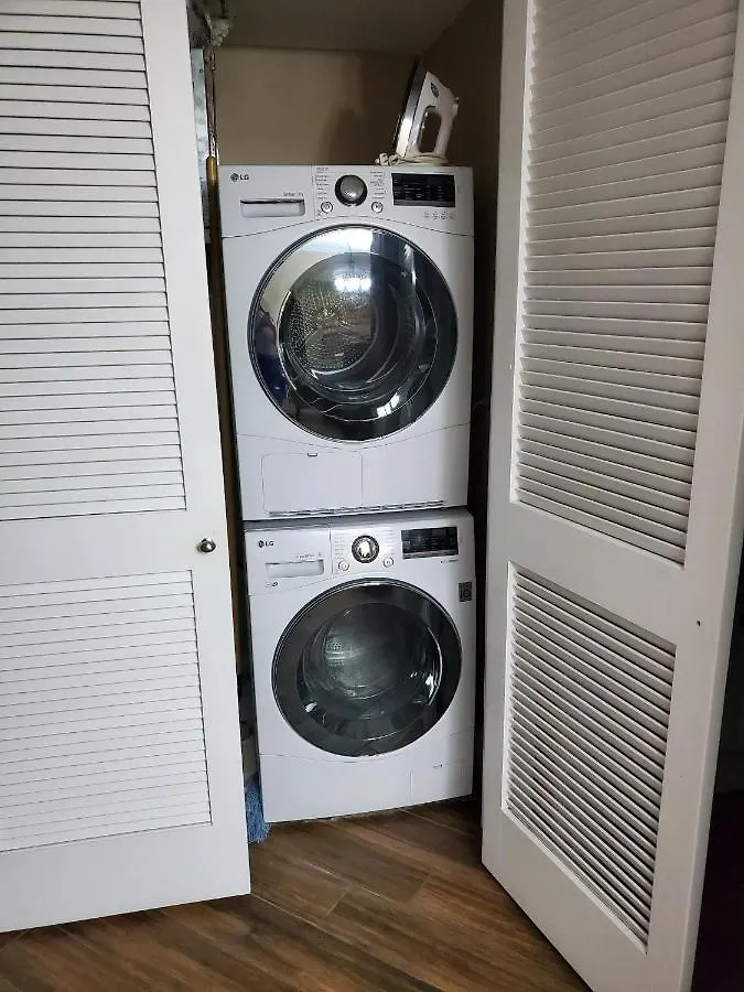 Updated Sixth Floor Gulf Front With Washer And Dryer * Destin