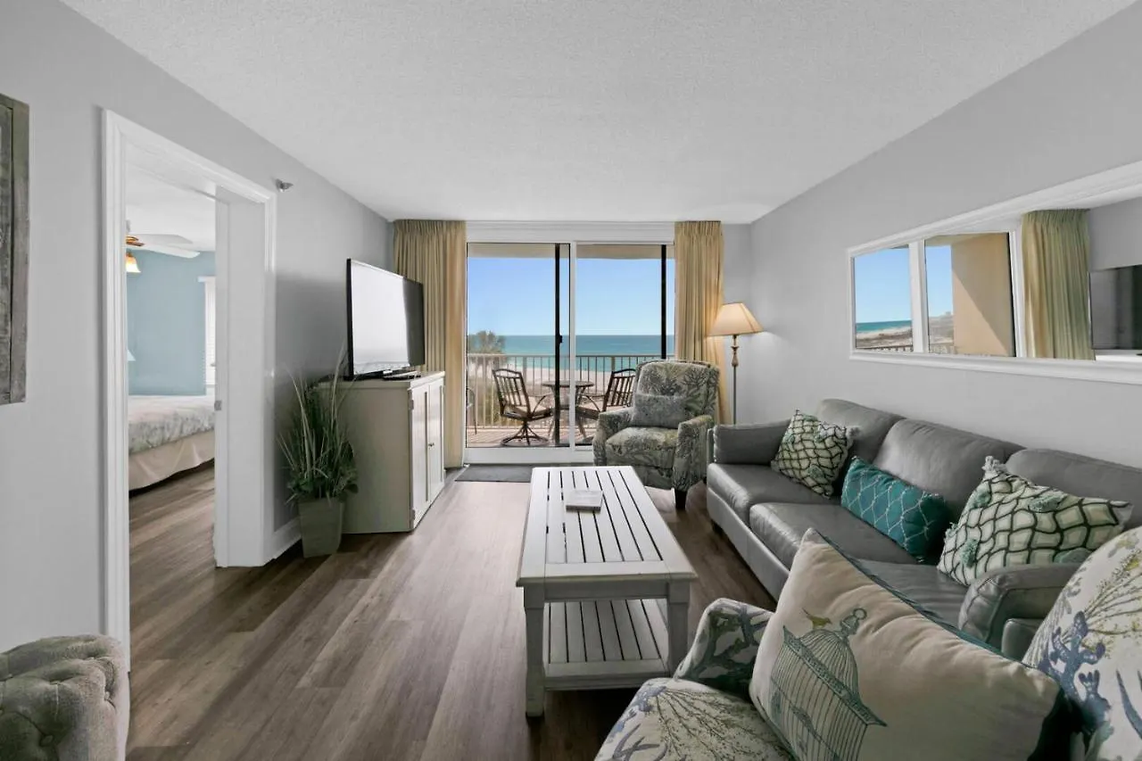 On The Gulf 404 - Amazing Views Just Steps Away From The