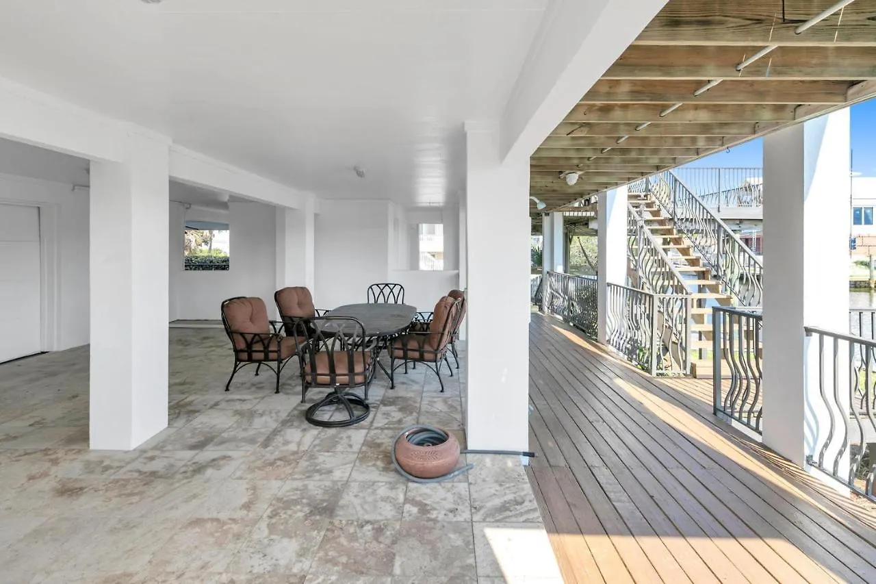Holiday home Aqua Bella - Boater's Delight On Isle