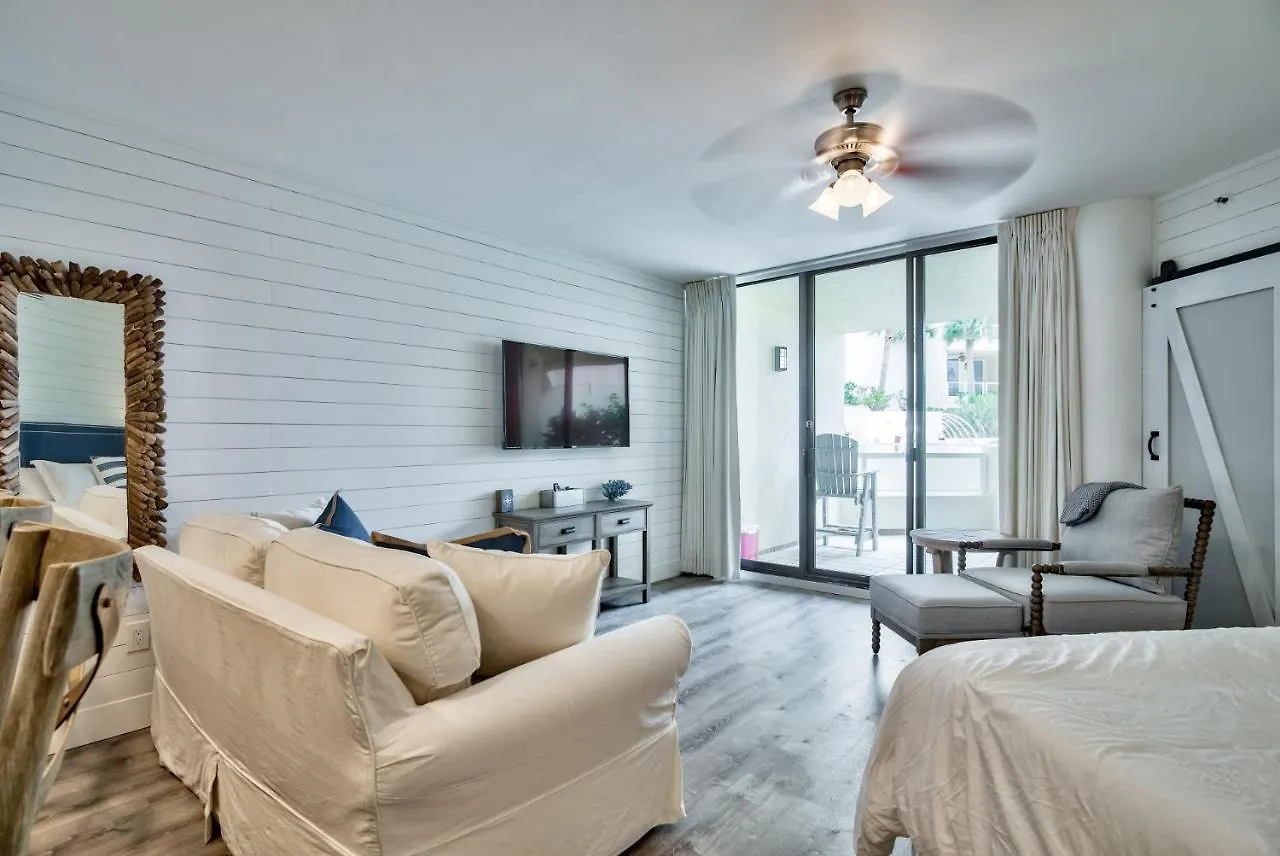 East Pass Towers 111 - Fabulous On Isle Destin