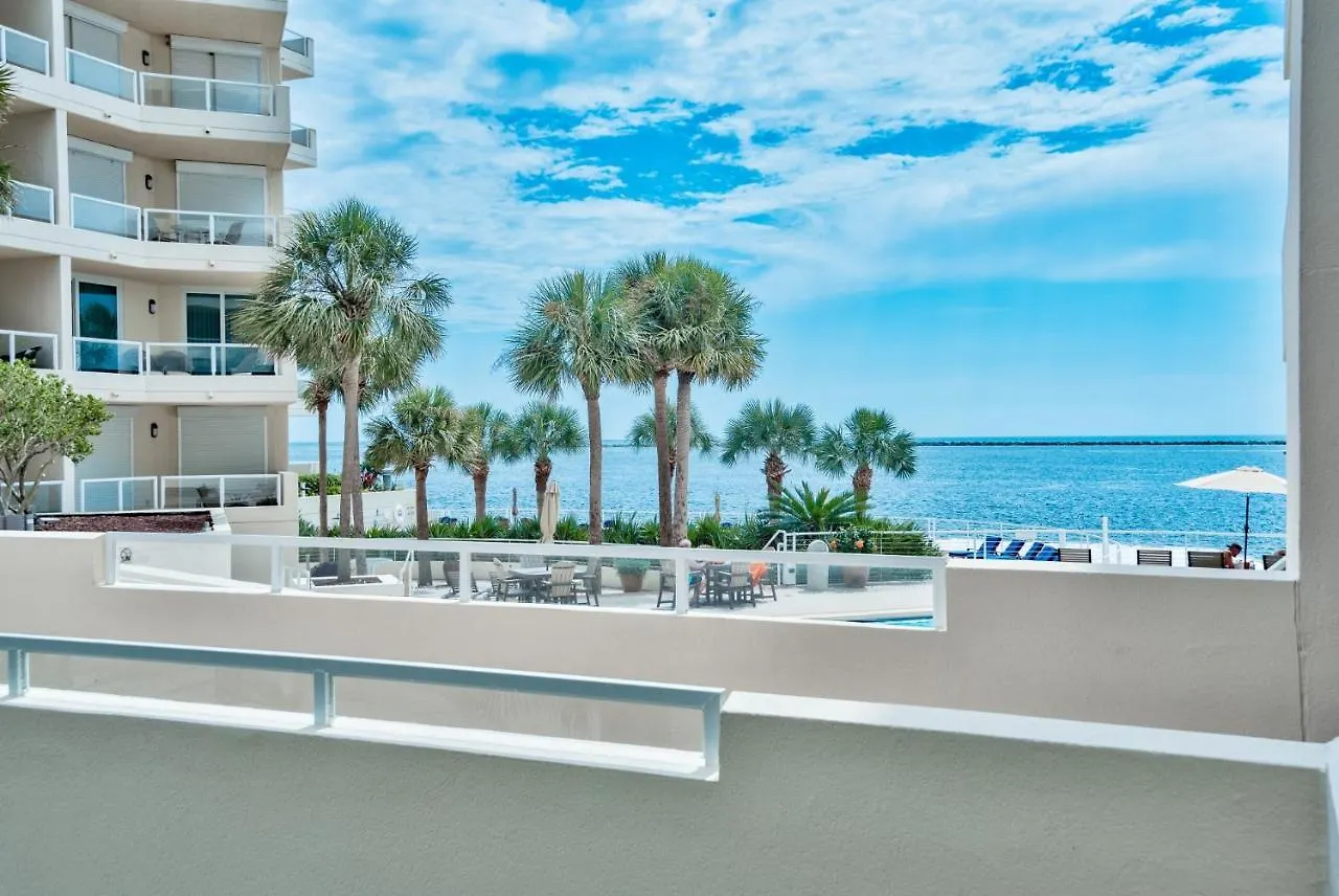 East Pass Towers 111 - Fabulous On Isle Destin