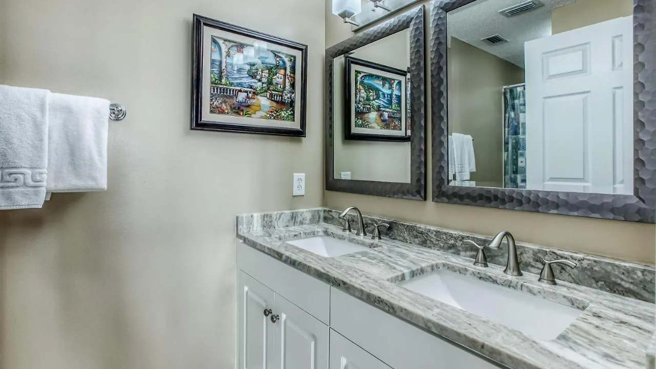 Majestic Sun 803a - Stunning Gulf Views With Reserved Parking Spot *