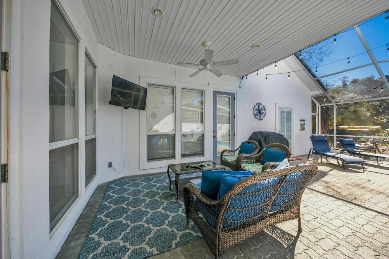 Destiny Casa - Private Heated Pool And 6 Seater Golf Cart Holiday home *