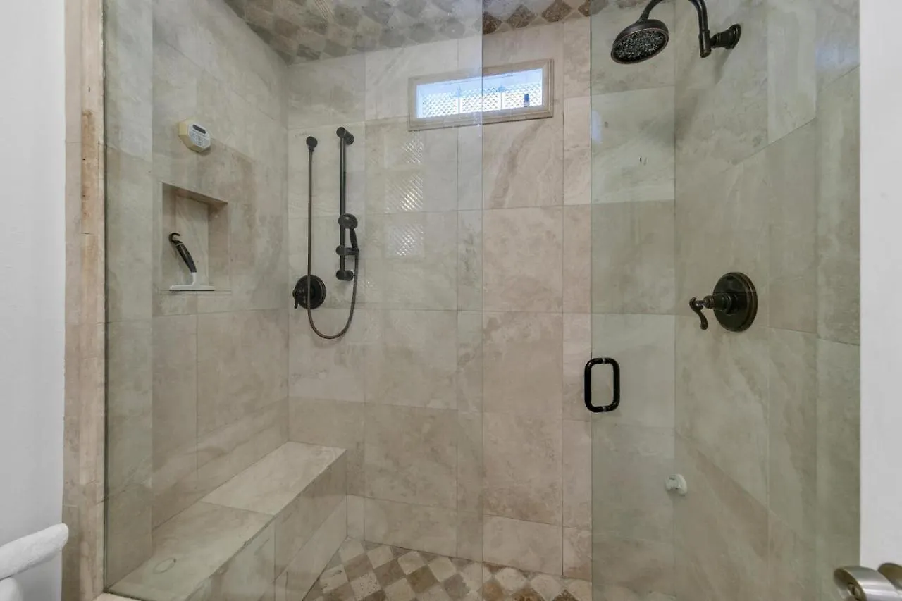 Henderson Haus - Is A Fabulous 3br Townhome In * Destin