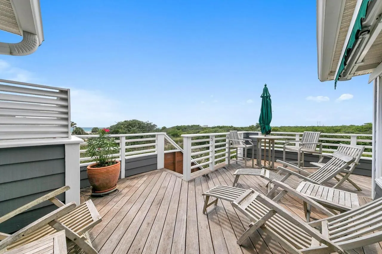 Henderson Haus - Is A Fabulous 3br Townhome In Holiday home