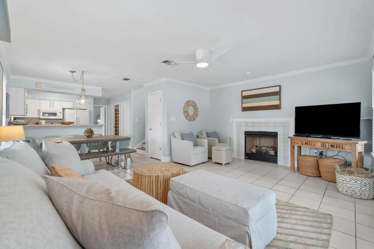Serenity Coastal Comfort Redefined Holiday home