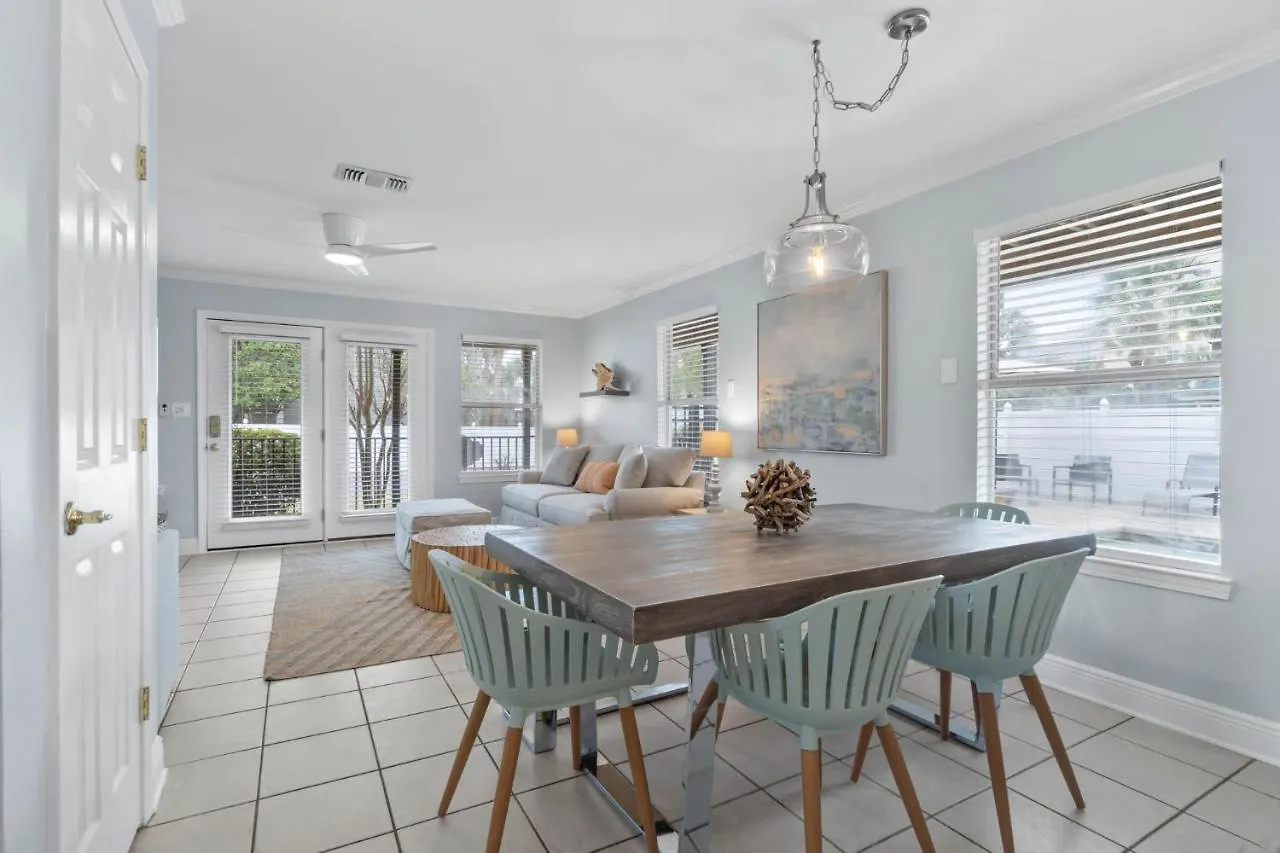 Serenity Coastal Comfort Redefined Holiday home