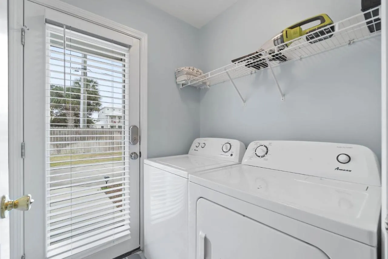 Serenity Coastal Comfort Redefined Holiday home