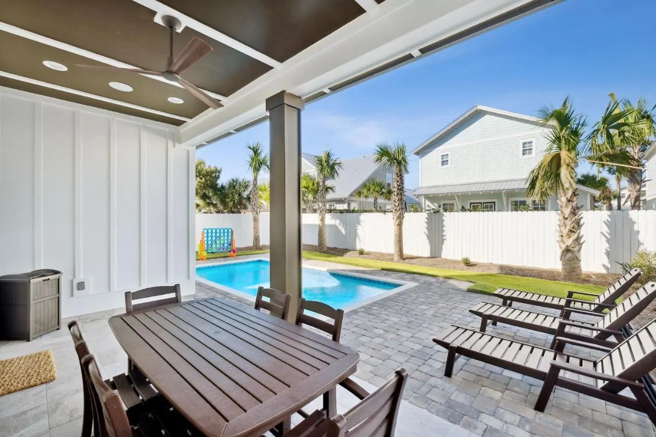 A Little Nauti With Pool And Golf Cart Holiday home *
