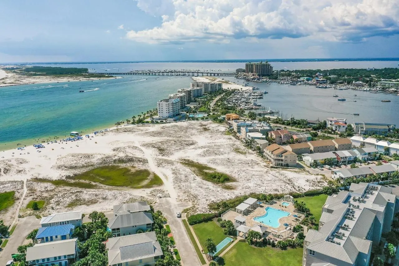 Magnolia House 210 At Pointe Destin