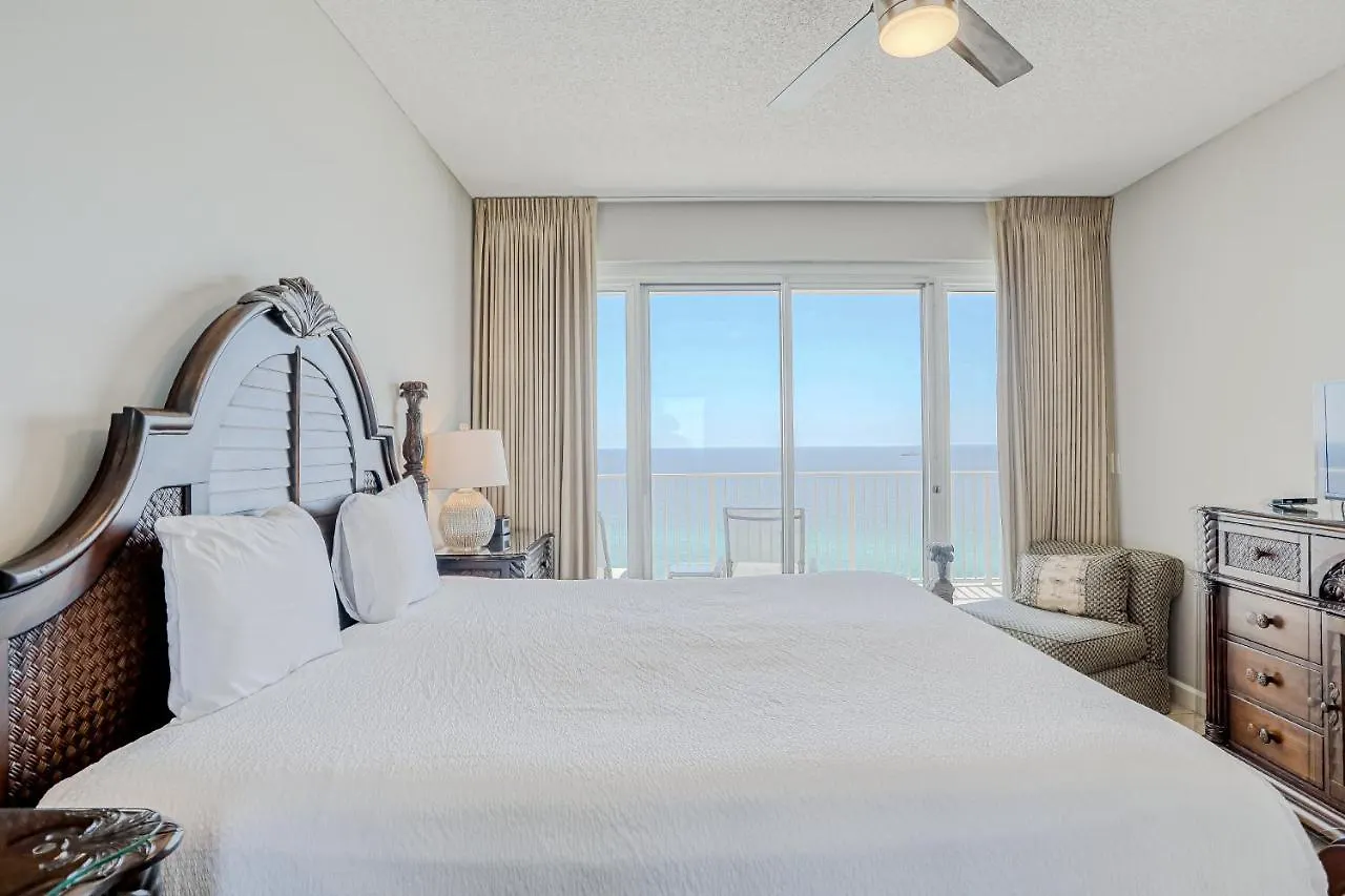 Apartment Tops'l Tides 1302