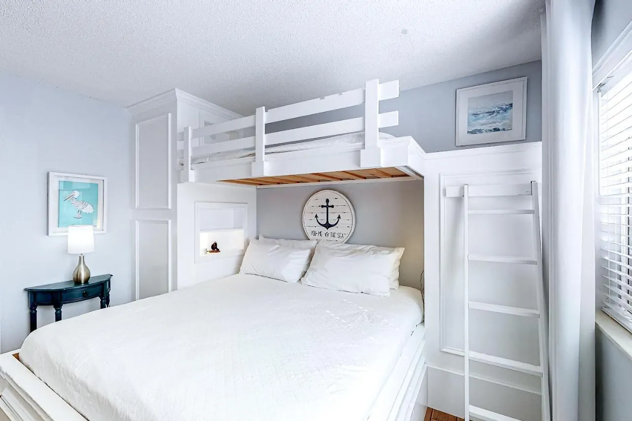 Apartment Tivoli By The Sea #5235