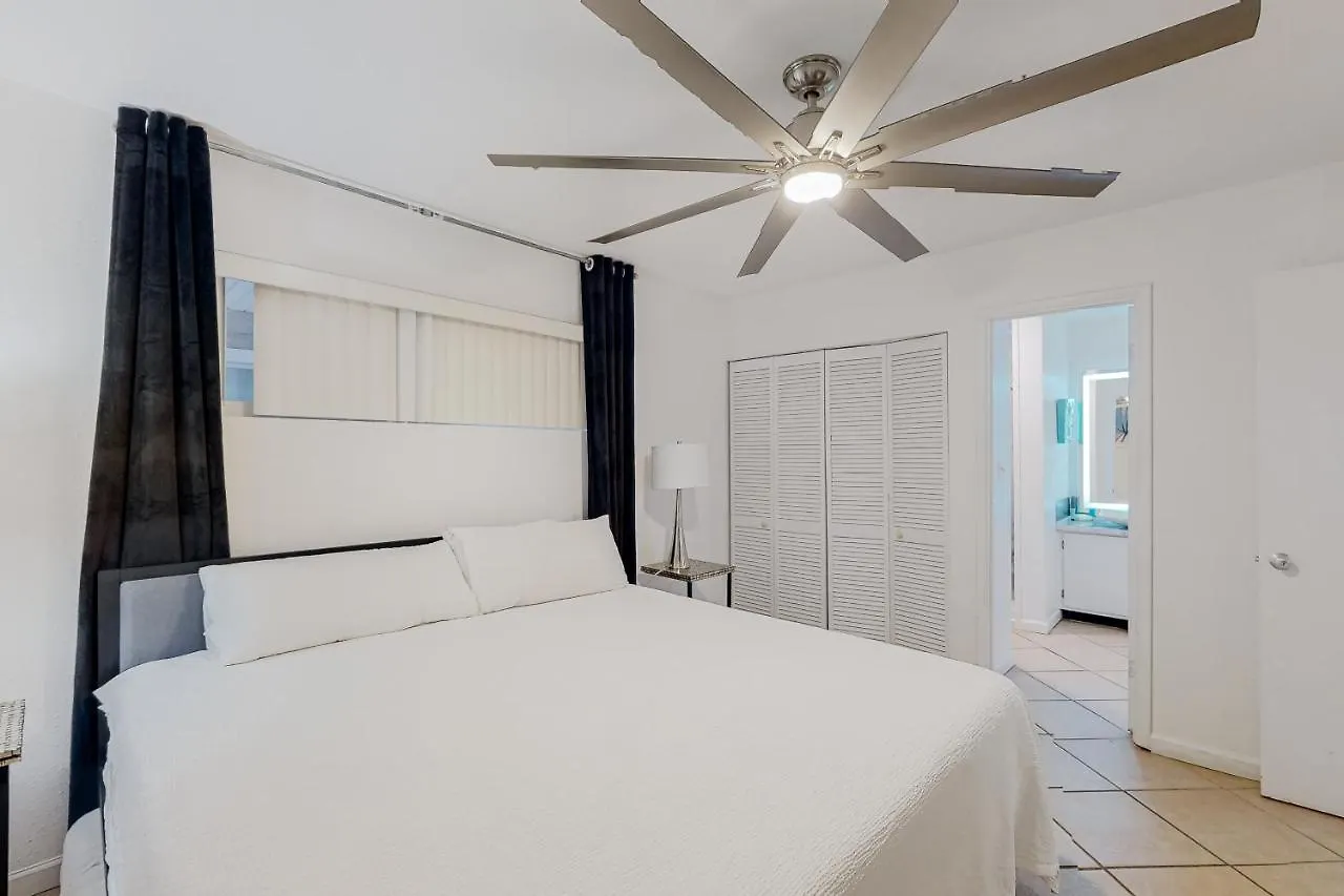 Apartment Gulf Terrace 255 Building 14