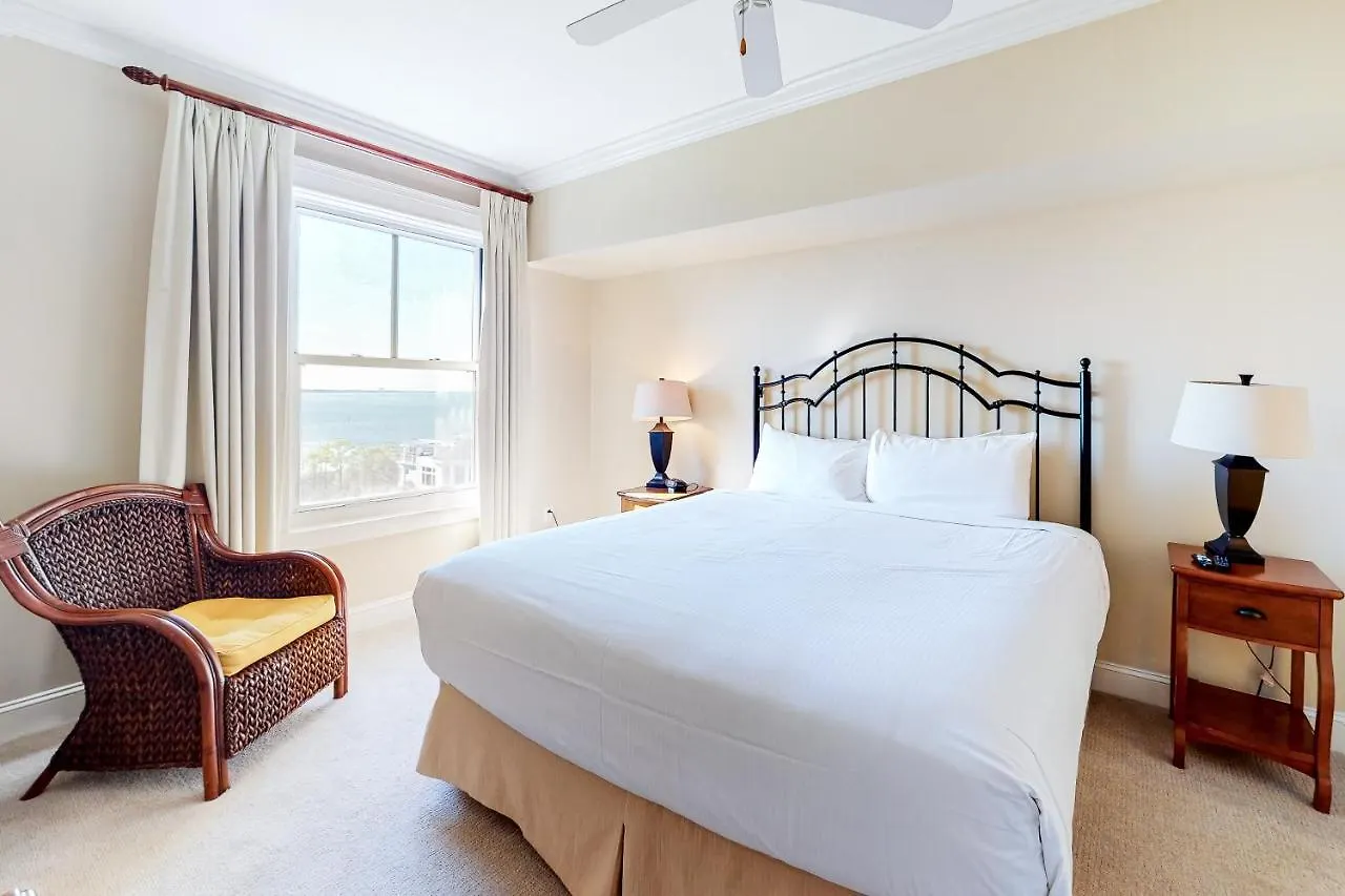 The Grand #2806 *