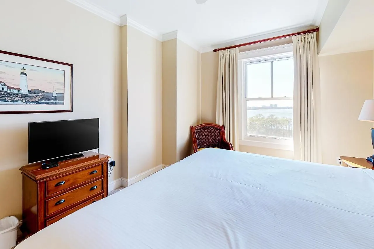 The Grand #2806 *