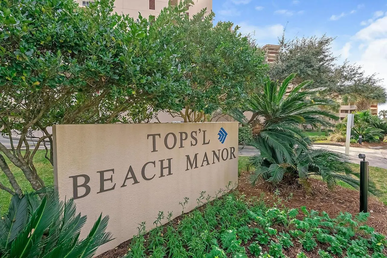 Tops'l Manor 507 *