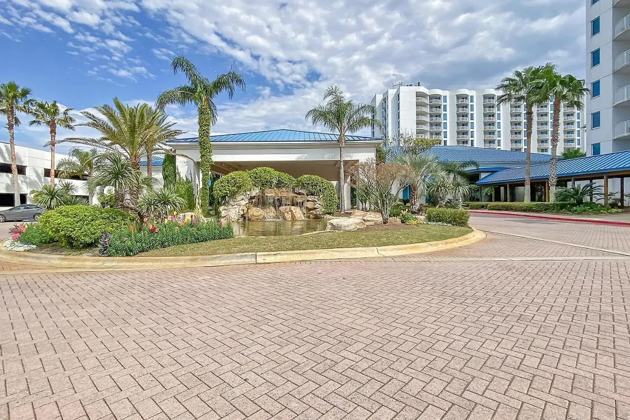 Apartment Palms Of 11109