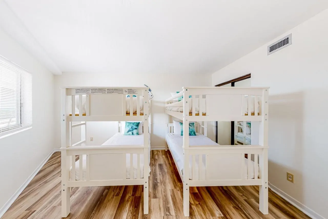 Apartment Edgewater 1101