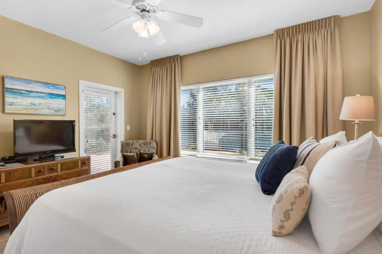 Tops'l Summit 108 Combo Apartment Destin