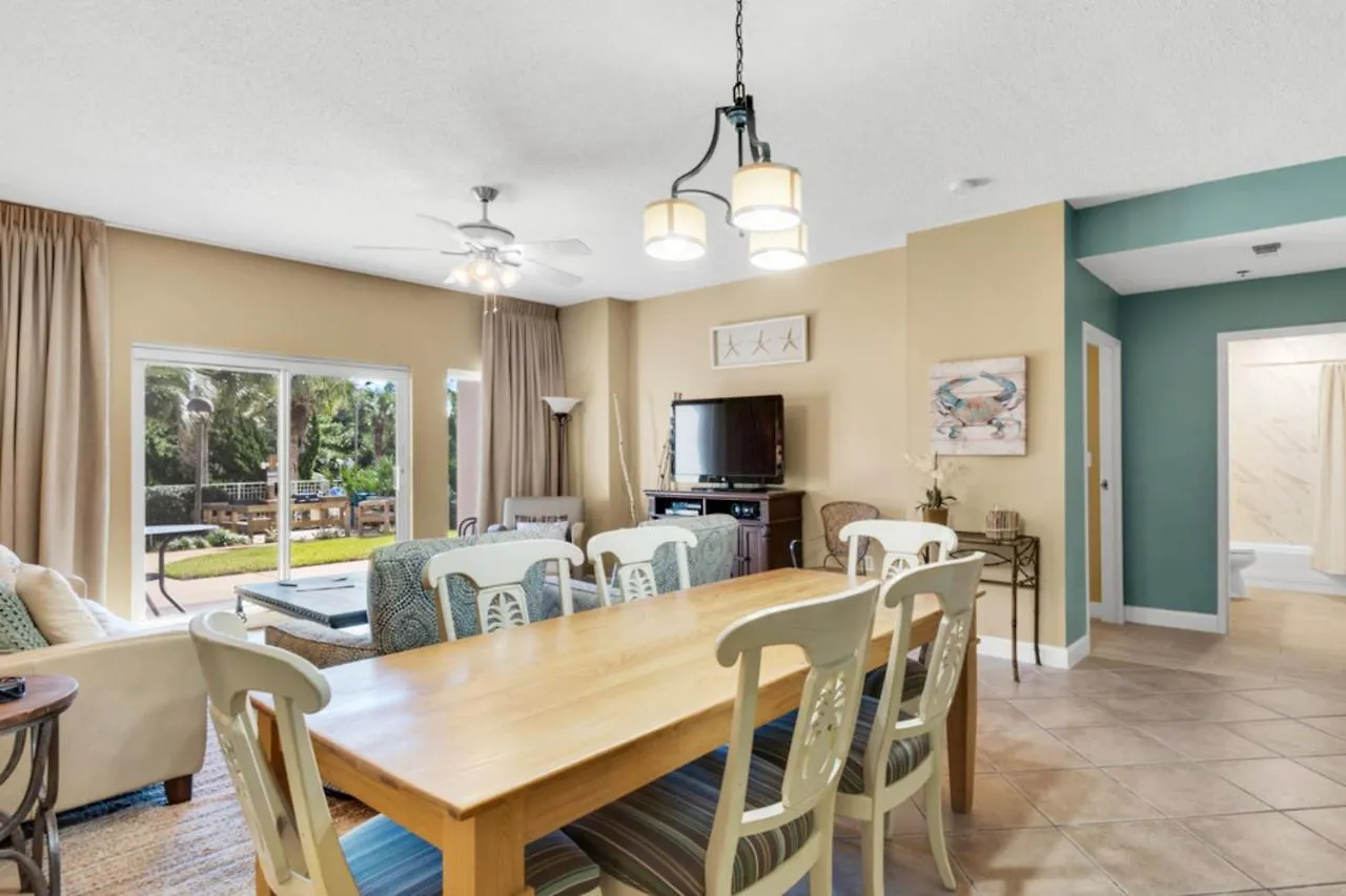 Apartment Tops'l Summit 108 Combo Destin