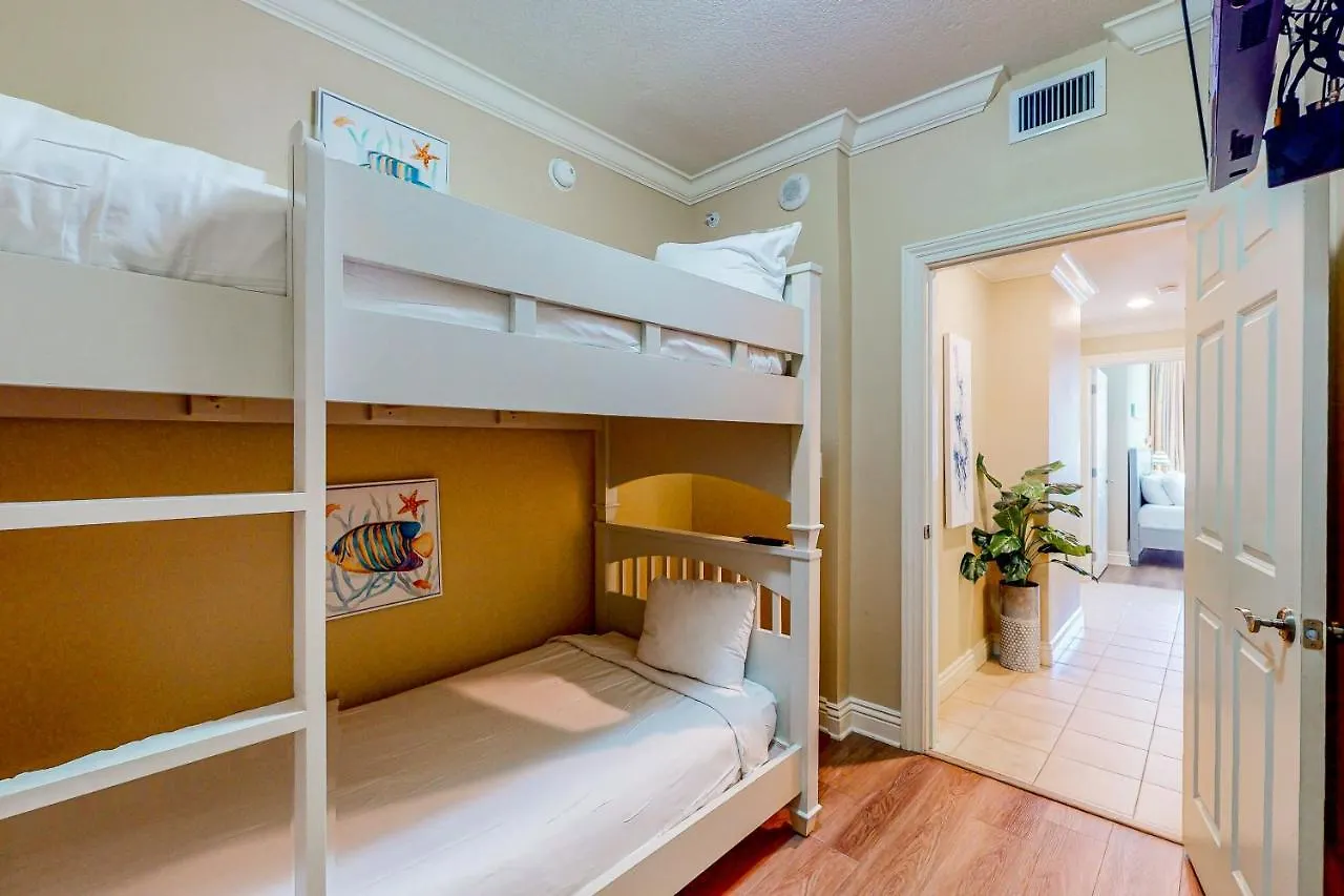 Emerald Grande W1021 Apartmán