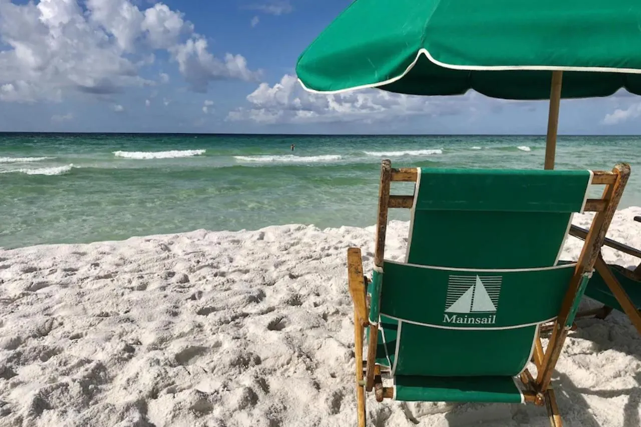 Mainsail 118 * Destin