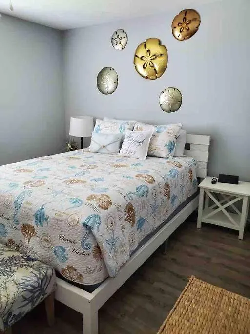 Apartment “sandprints” Destin