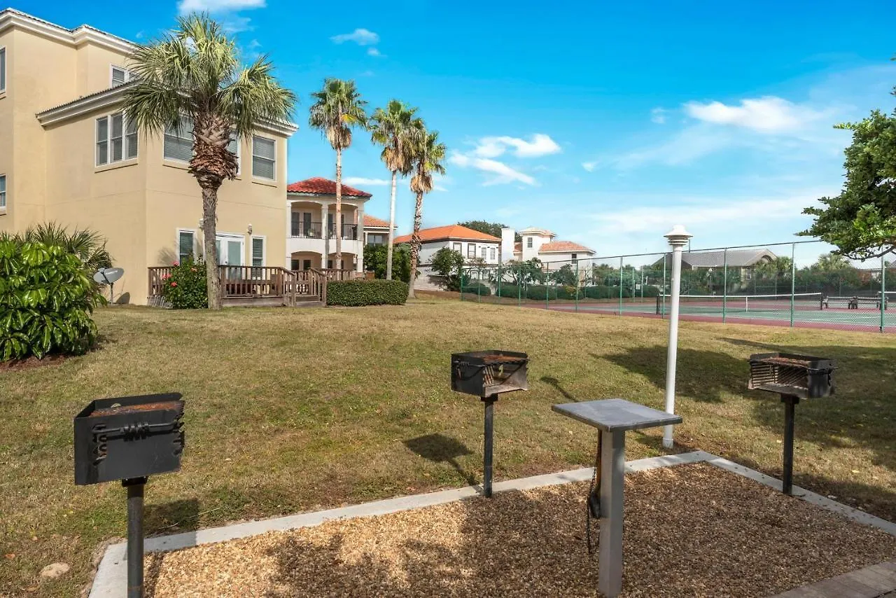Holiday home Enclave 702a *