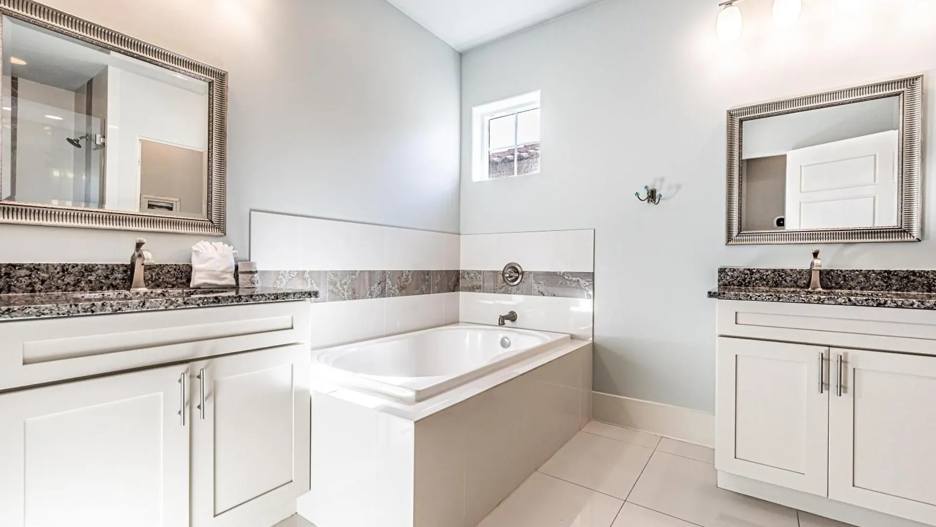 1948 Iig 4br Ba * Destin