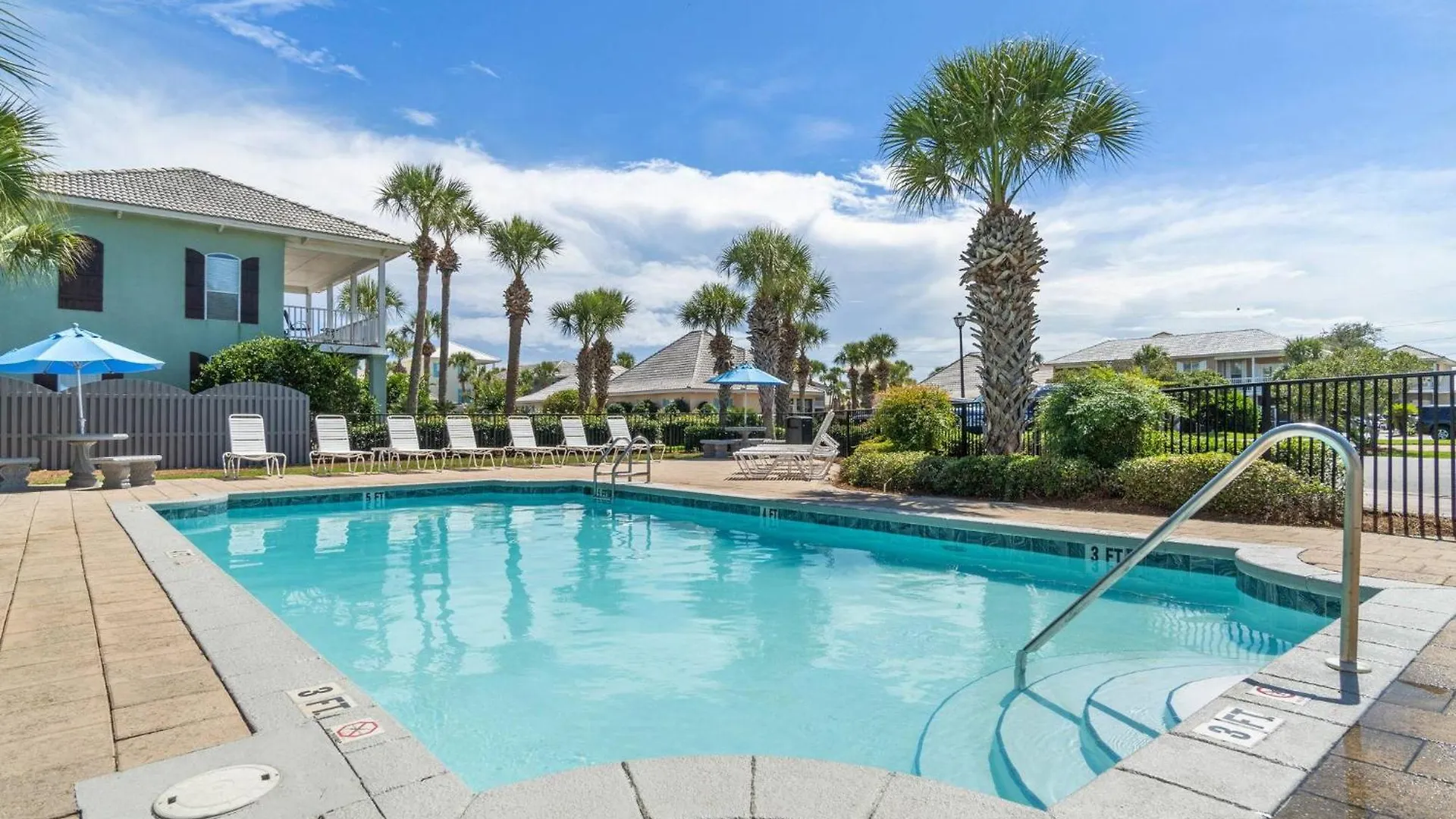 Holiday home Sea Tides And Tranquility Destin