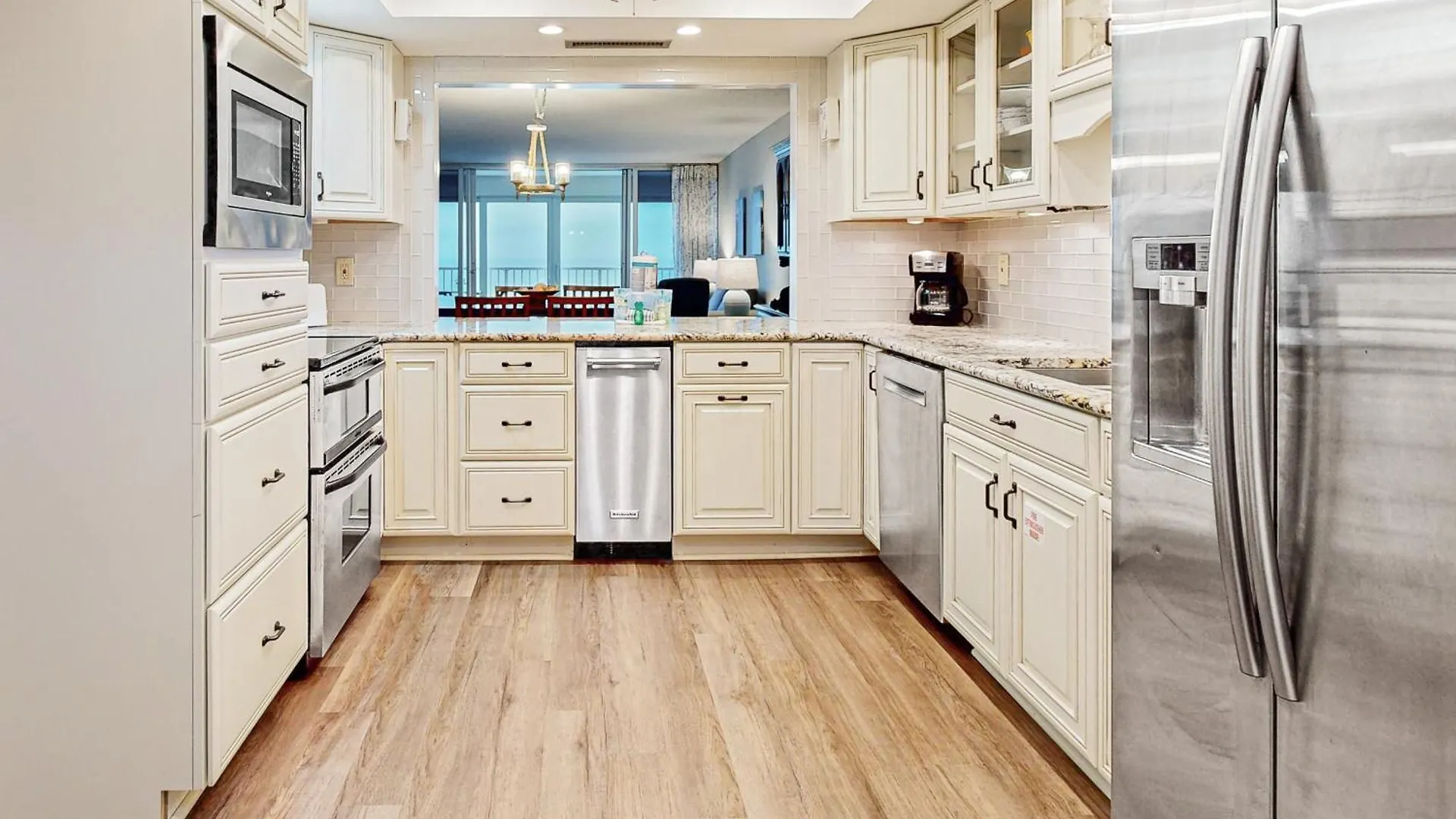 Shoreline Towers 3094