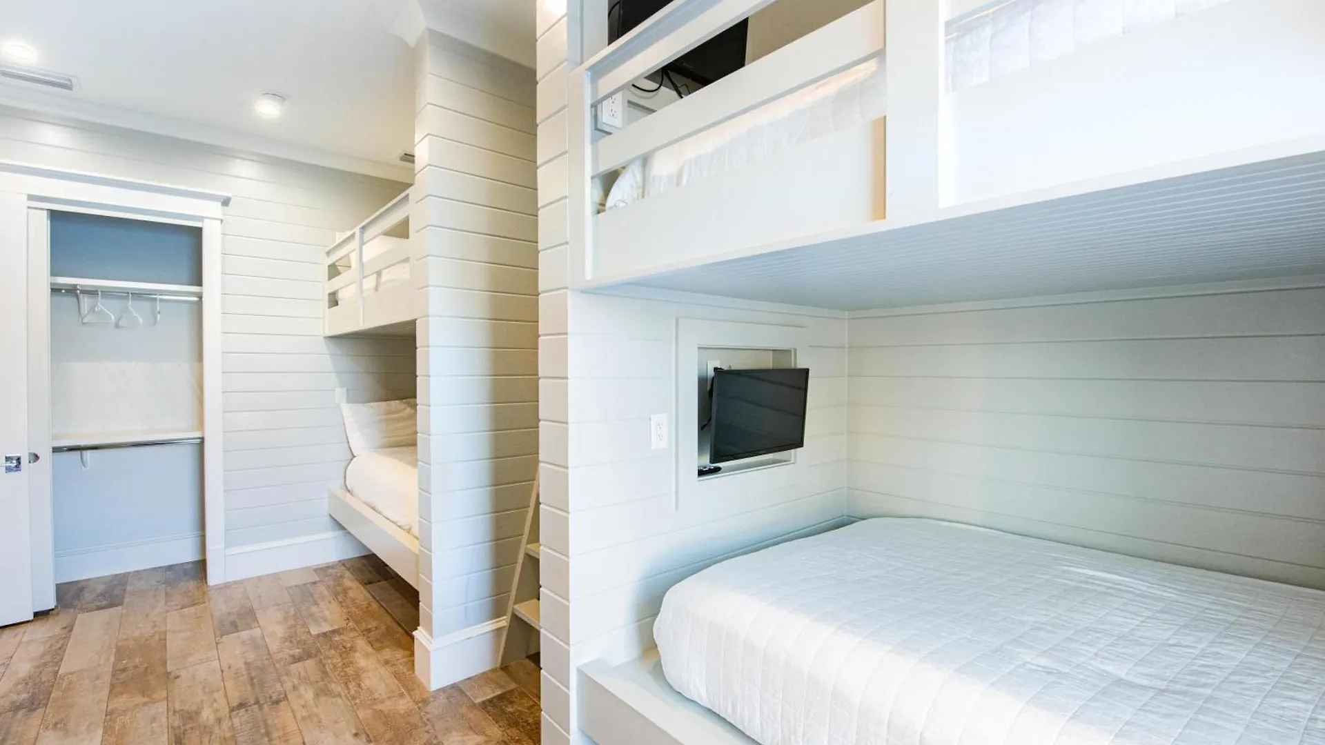 Destination Holiday home