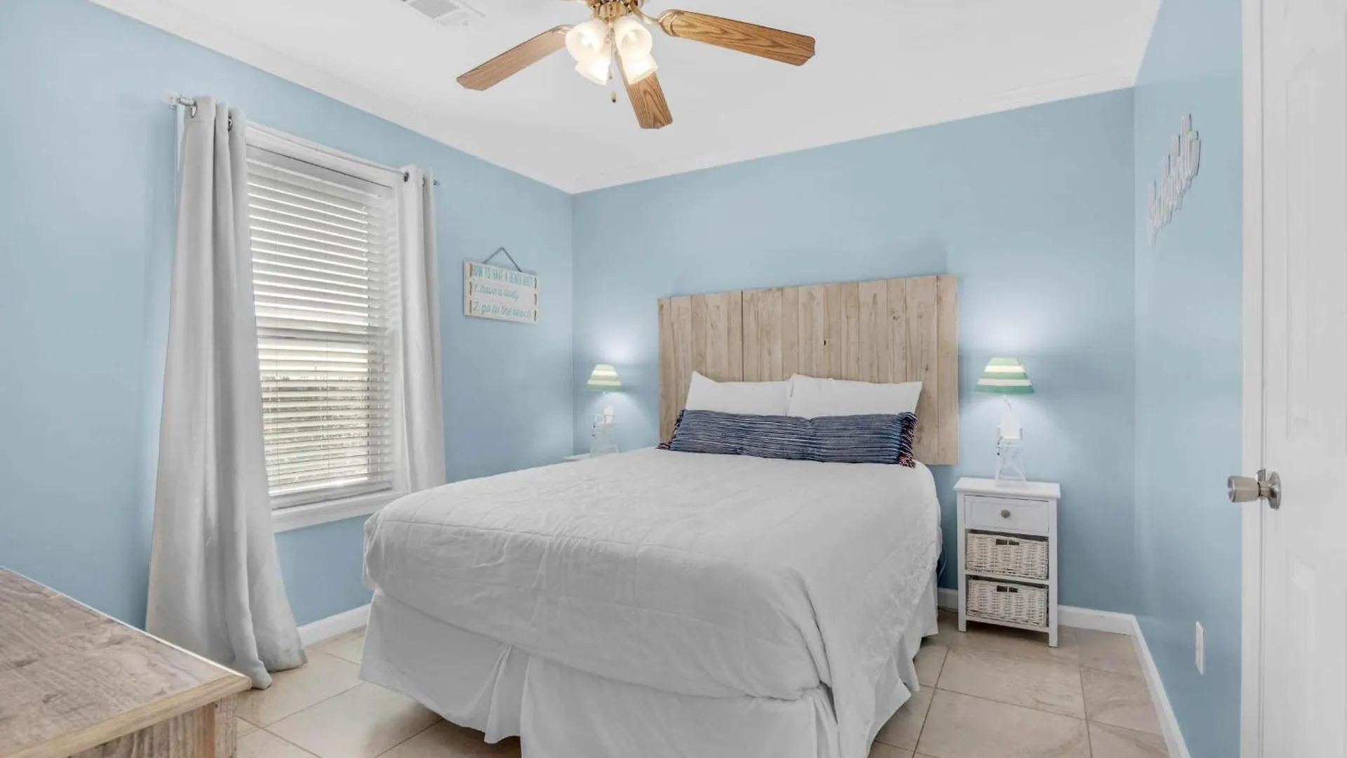 St. Martin Beachwalk 131