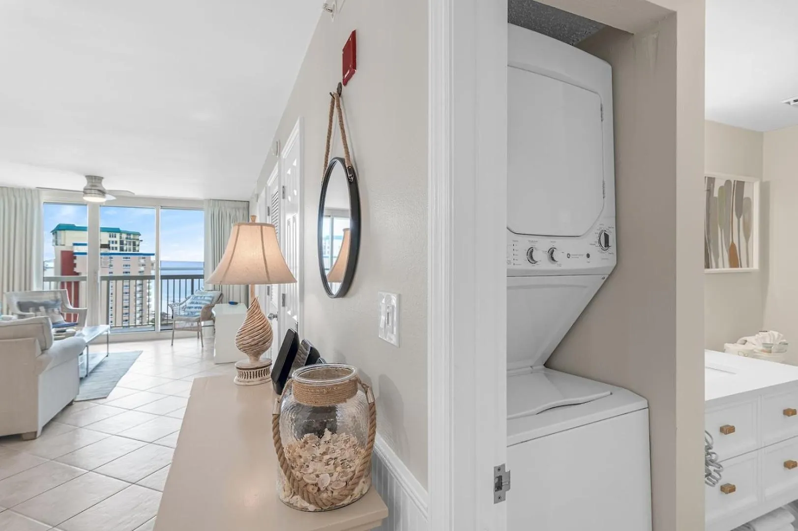 Pelican 1716 By Pelican Management *