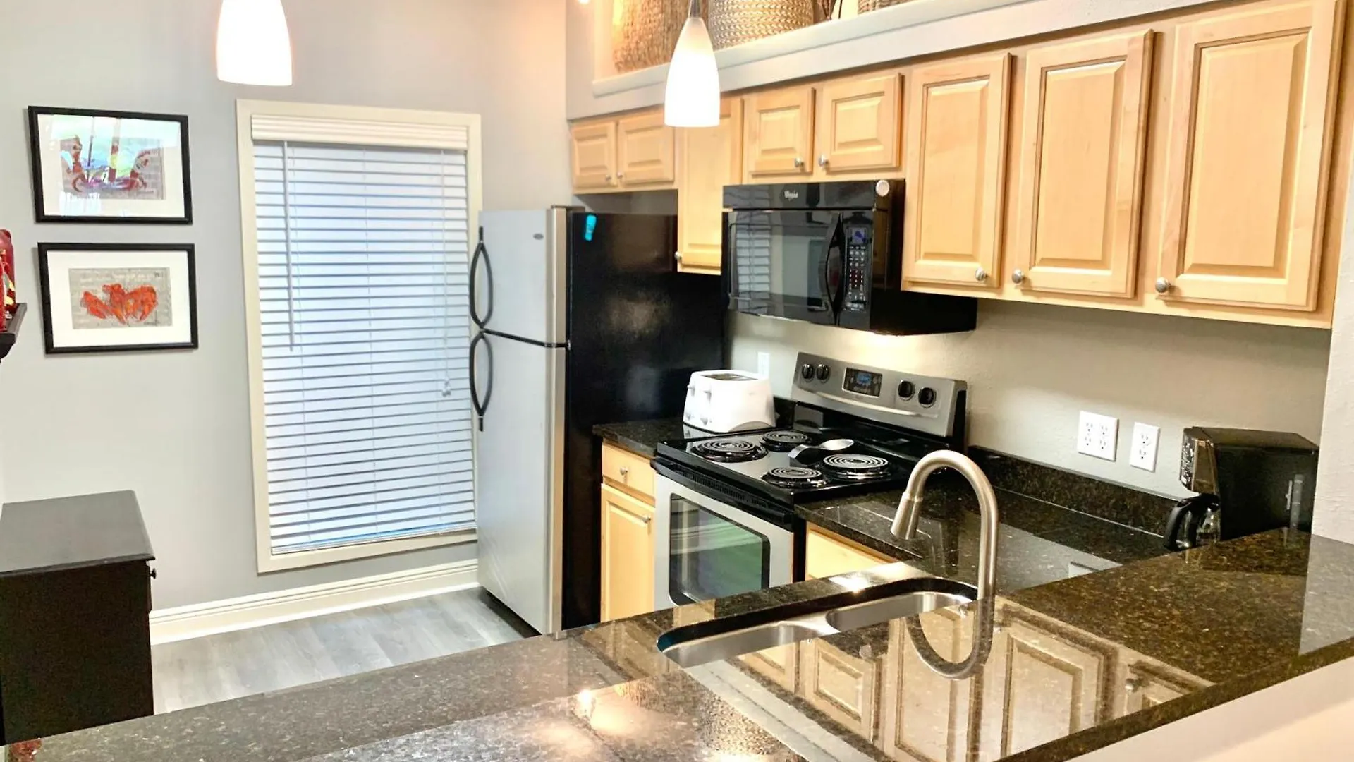 5128 Beachwalk *