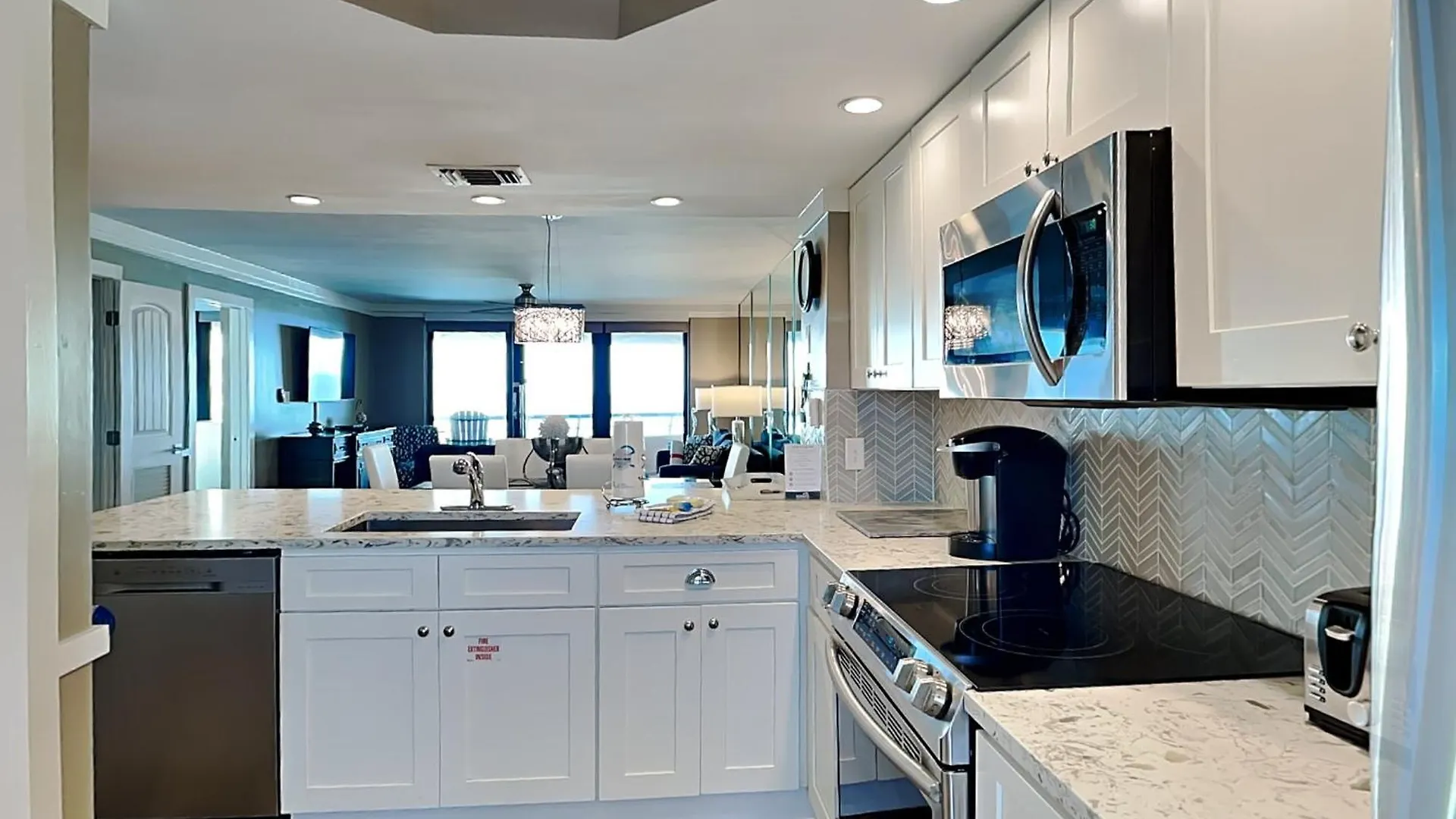 Apartment Edgewater 810