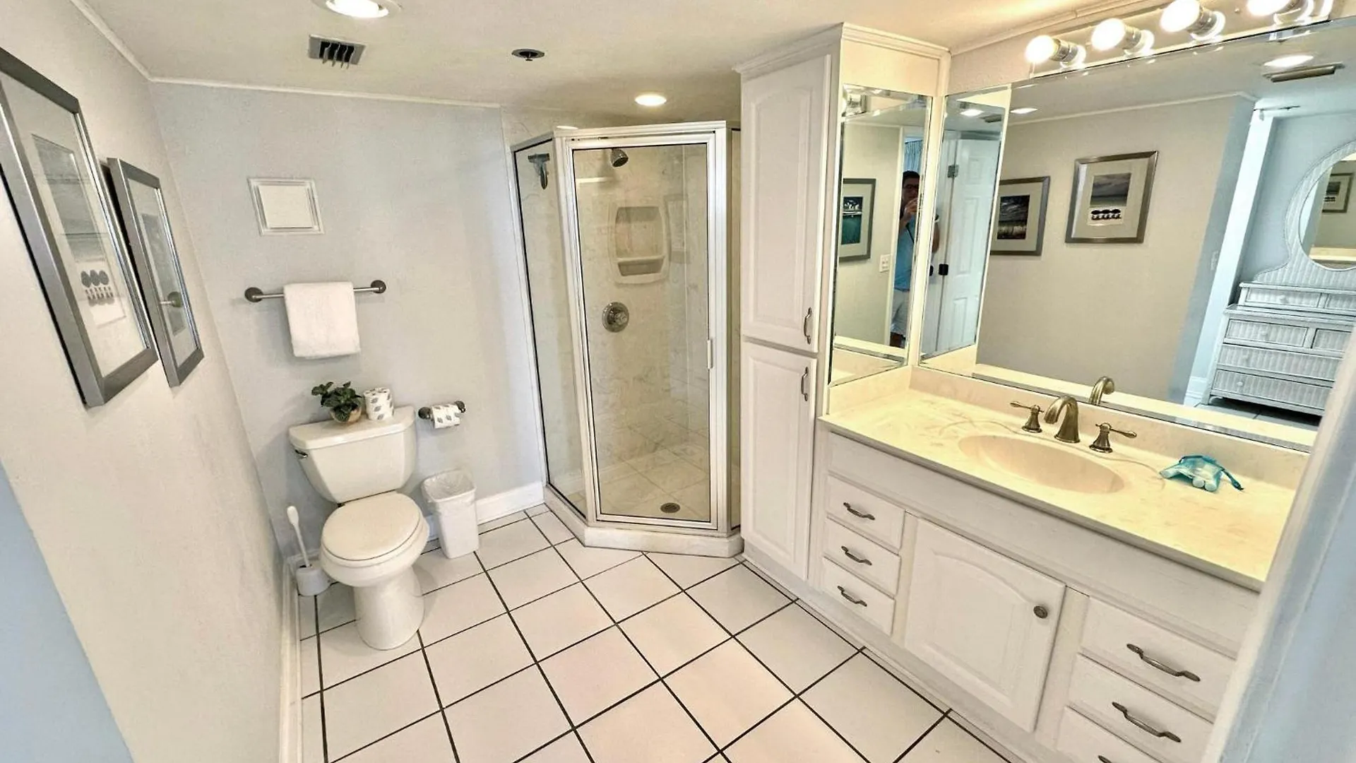 4048 Beachside One Holiday home Destin