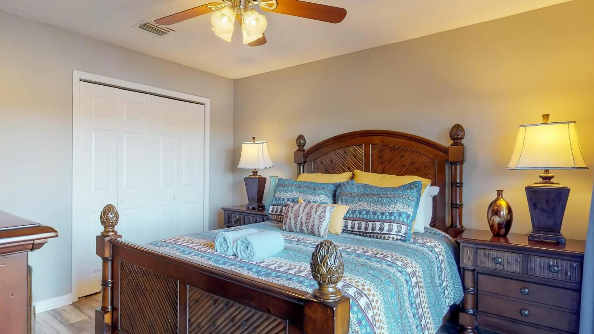 5191 Beachwalk *