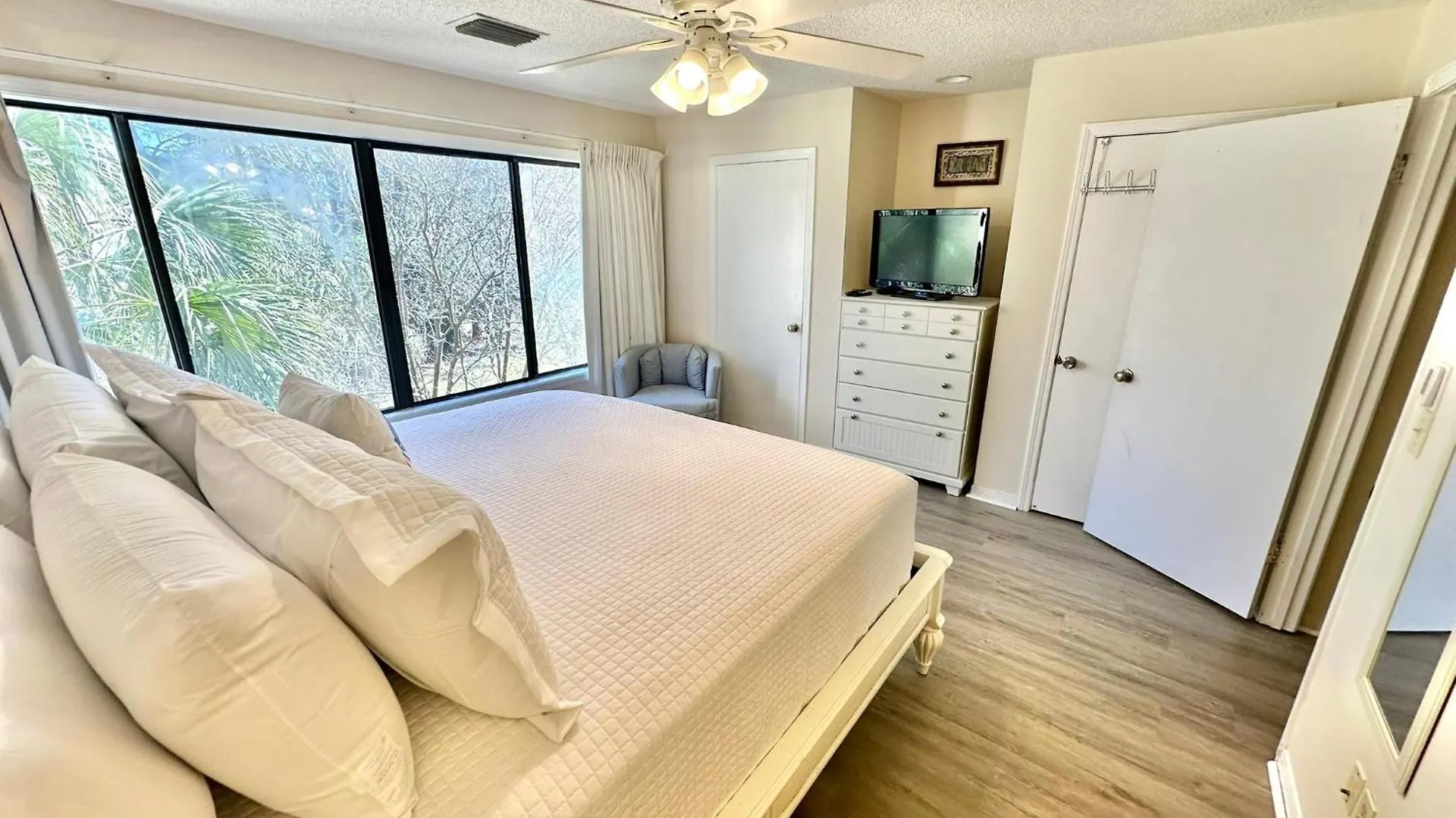 5177 Beachwalk Destin