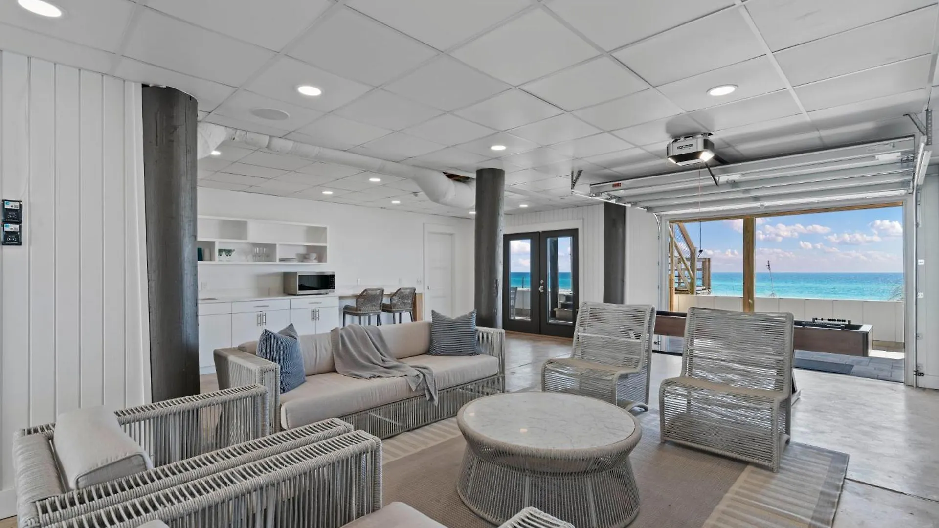Holiday home Beachside