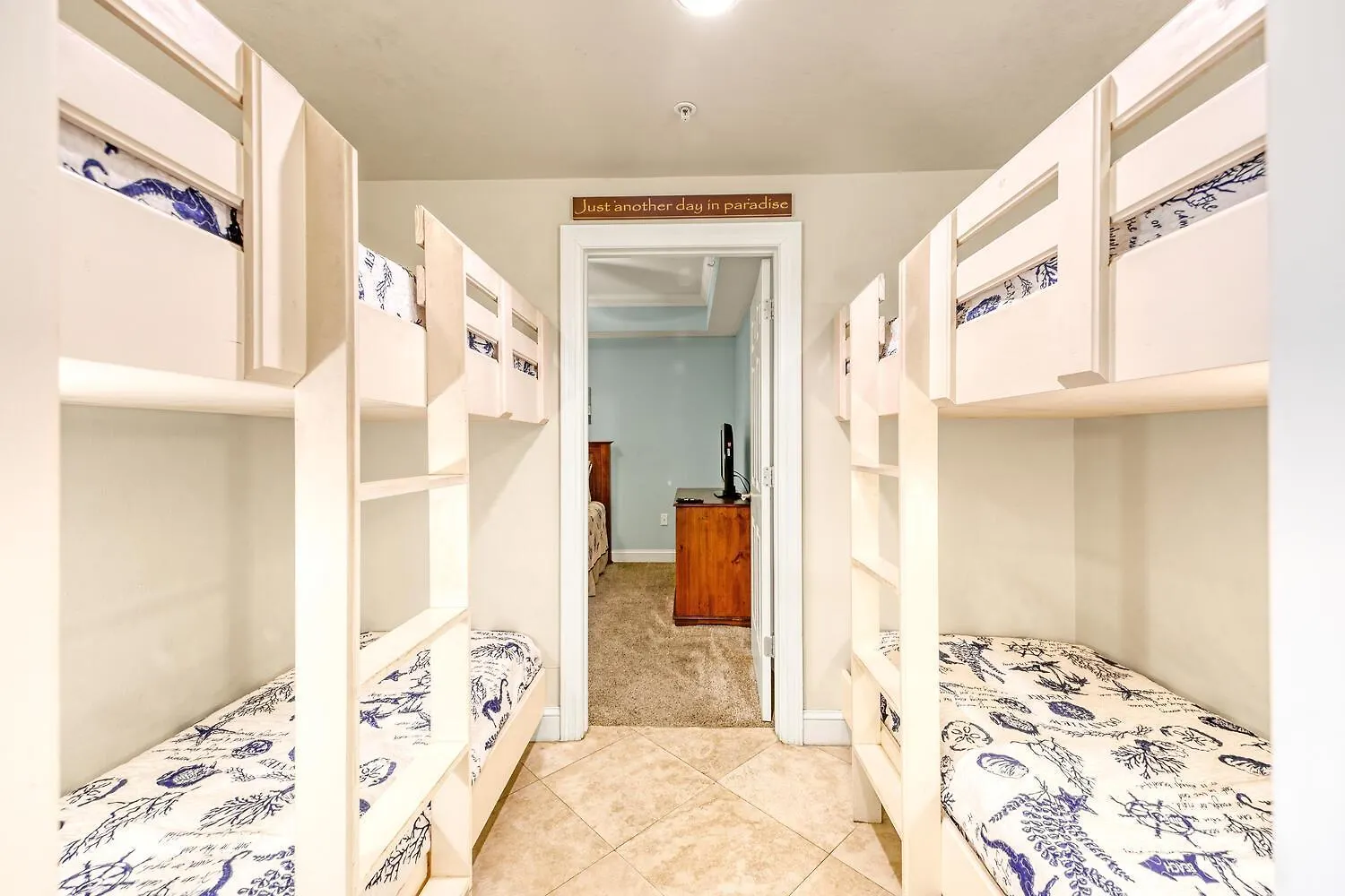 Holiday home Majestic Sun 1205b *