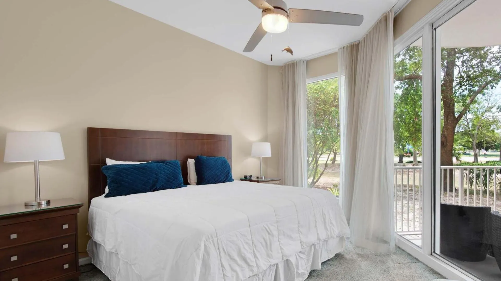 Palms #2108 Jr. 2br Holiday home