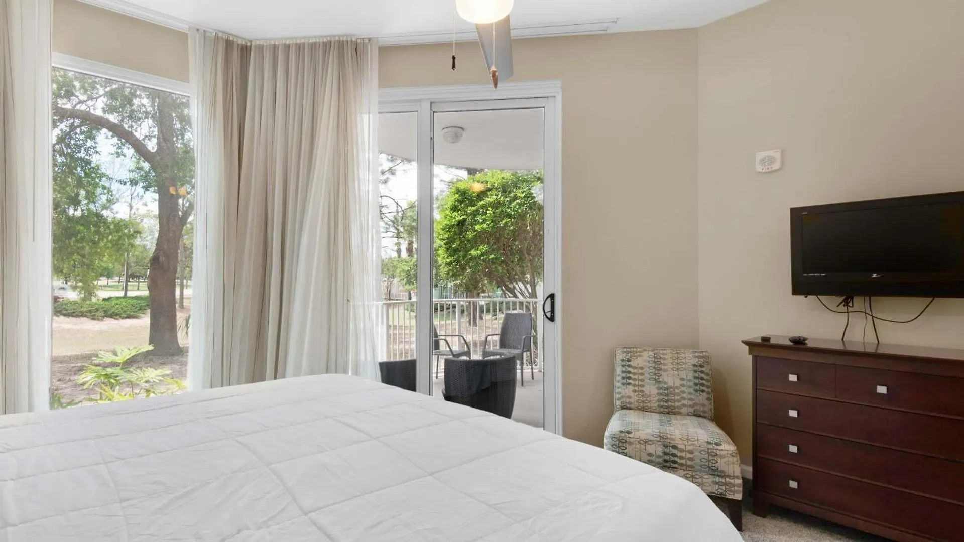 Holiday home Palms #2108 Jr. 2br